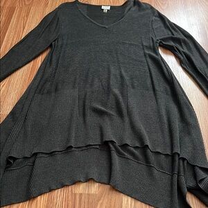 Cupio grey long sleeve tunic